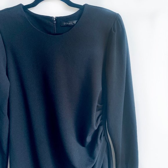 Sophisticated Capsule LBD - Picture 3 of 5